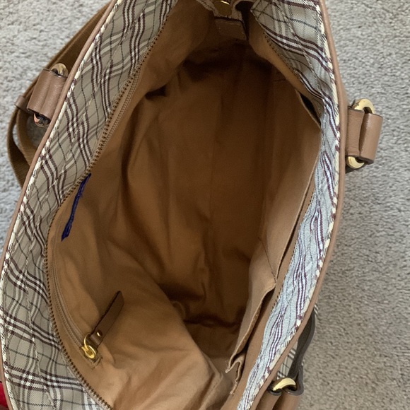 Burberry bag - Picture 7 of 7